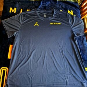 Nike Blue Short Sleeve Performance Tee